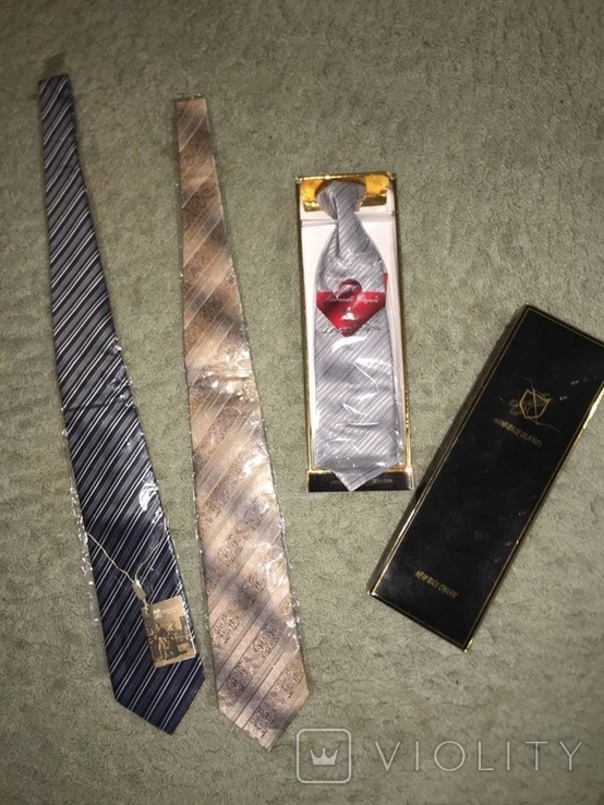 Три новых фирменных галстука, фото №2