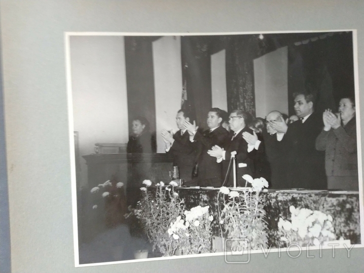 Альбом фотографий -вручение памятного знамени Полтавскому Облпотребсоюзу в 1967, фото №12