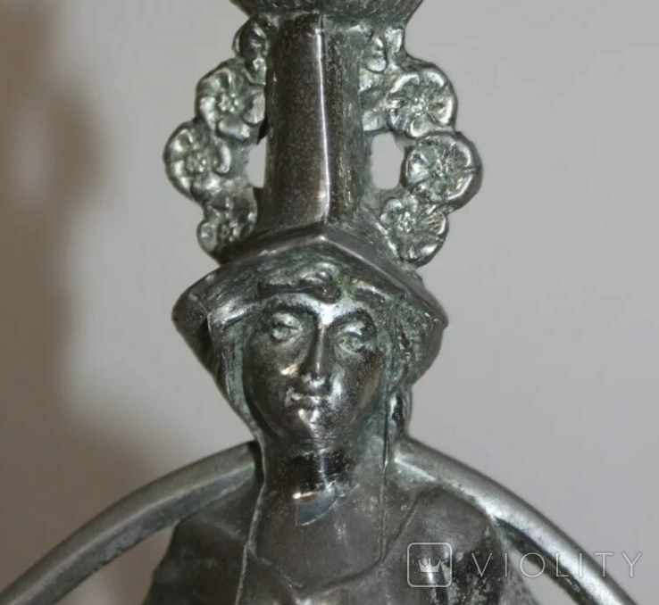 Figurine "Woman with a rocker" (metal, Spain), photo number 3