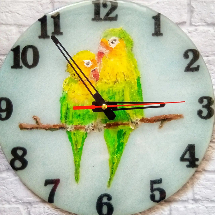  Часы настенные "Попугайчики", фото №3