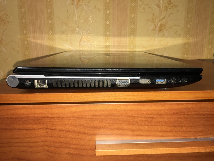 Ноутбук Acer V3-551g A10-4600M/6gb/500 gb/ HD 7600M+ HD 7660G, photo number 4