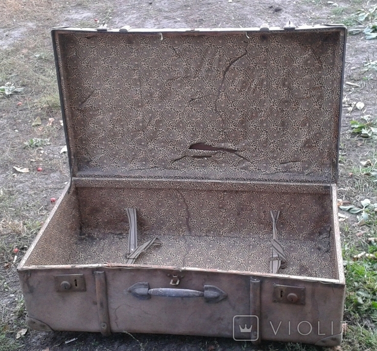 Старый чемодан, фото №2