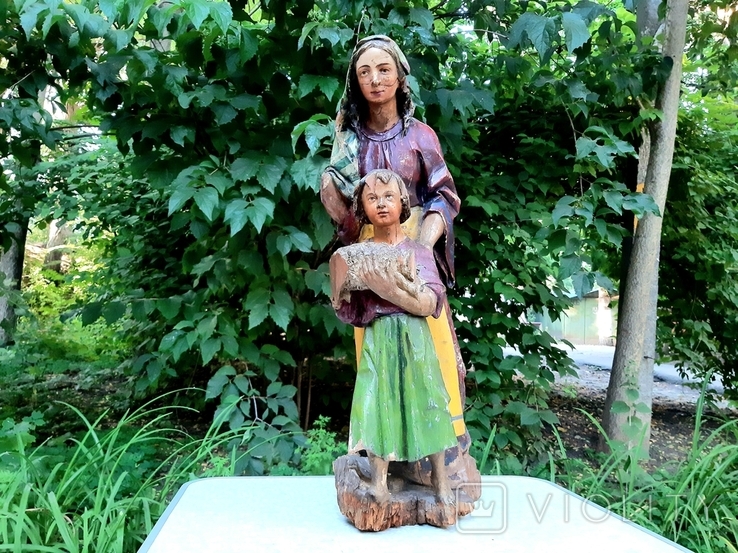 Полихромная скульптура Мария с Христом