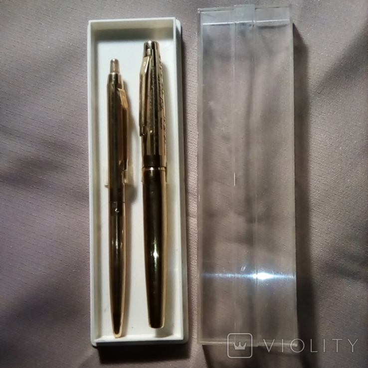 Набор письменный " Подарочный" (2 ручки: перьевая с золотым пером и шариковая)