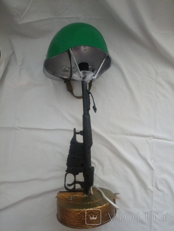 Светильник из винтовки Мосина и советской каски, фото №4