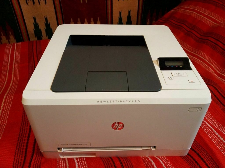 Принтер лазерный цветной HP Color LaserJet Pro M252n Lan Сетевой, фото №2