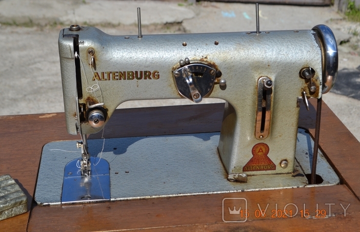 Швейная машинка Altenburg (Альтенбург). Из ГДР. 1957 года выпуска. + инструкции, фото №6