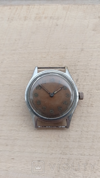 Старые Швейцарские часы antimagnetic, incabloc, waterproof,рабочие