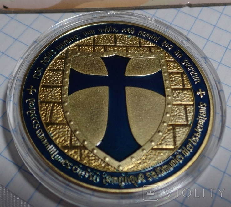 L Масонская Позолоченная Монета Тамплиерский Масонский Знак Крест на ней в капсуле М68, фото №2