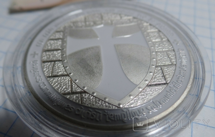 L Масонская Посеребренная Монета Тамплиерский Масонский Знак Крест на ней в капсуле М70, фото №3