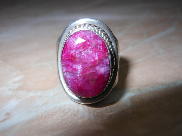 Серебряное кольцо с природным рубином, фото №2