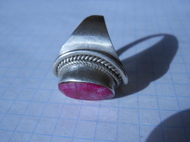 Серебряное кольцо с природным рубином, фото №4