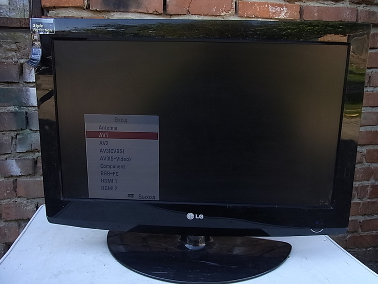 Телевізор LG 26 LG 3000 -ZA на Ремонт чи запчастини з Німеччини, numer zdjęcia 5