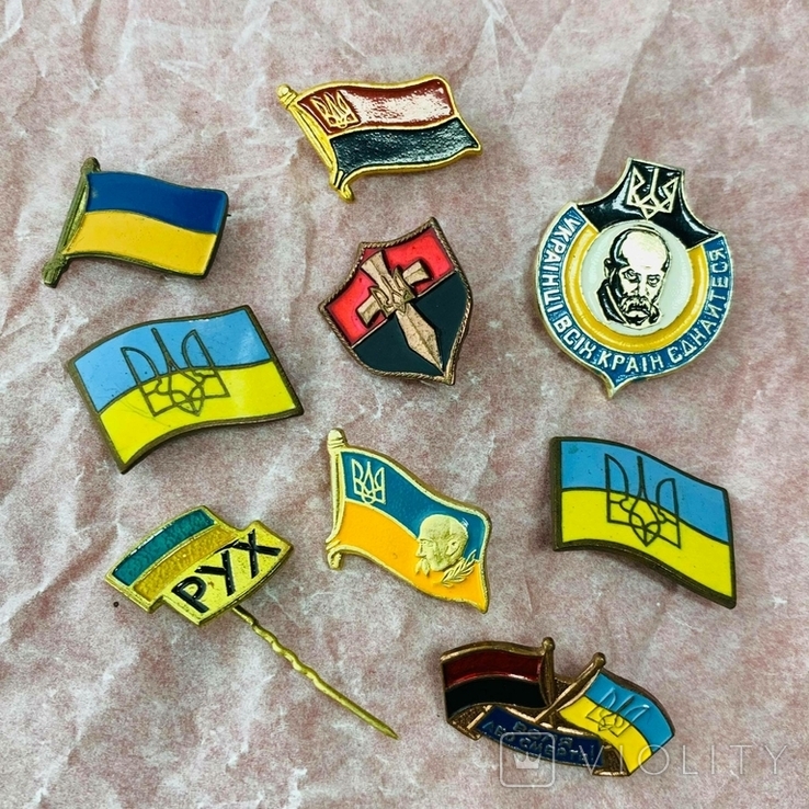 Значки на патріотичну тематику Україна Упа (9штук в лоті)