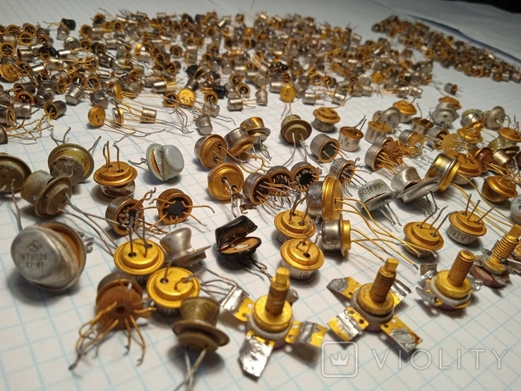 Транзисторы позолота СССР, 400 штук и другие