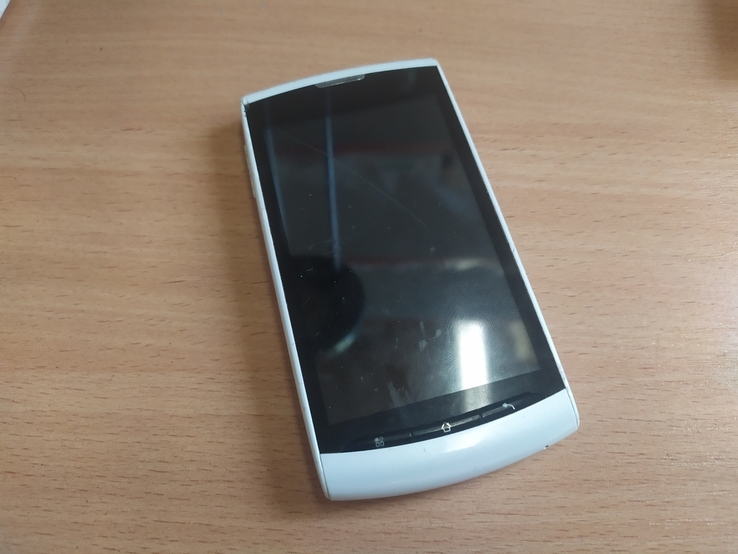 Мобильный телефон ZTE V881 на запчасти, фото №2