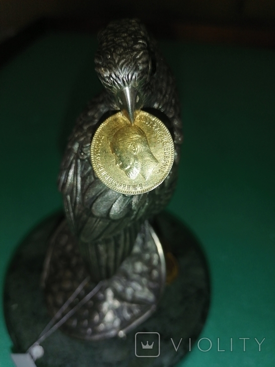 Серебряная фигура ручной работы "Попугай на кошельке с монетами", фото №4