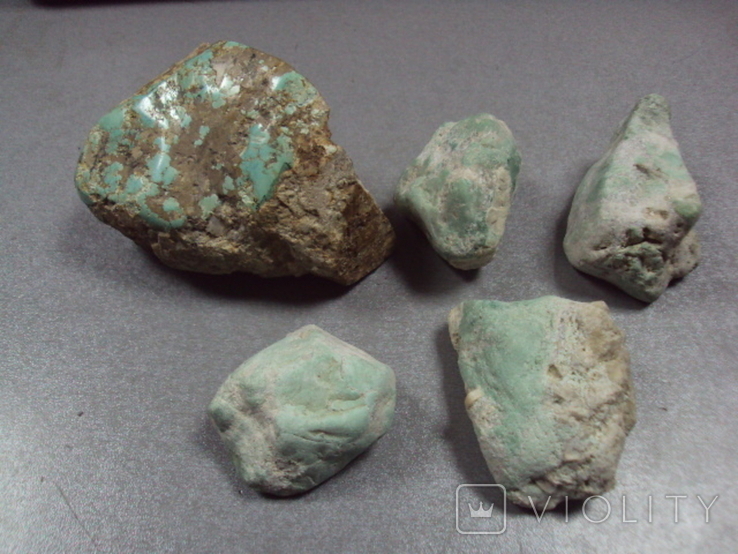 Камни минералы Бирюза лот 5 шт вес 919 грамм