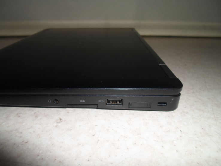 Ноутбук бизнес-класса Dell Latitude E5270, DDR4, SSD, i5, GSM, видео 1 Гб., фото №6