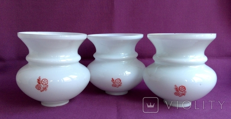 The shades are white. White milk glass., photo number 3