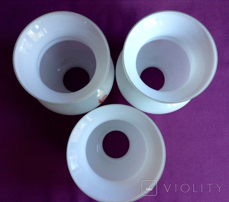 The shades are white. White milk glass., photo number 7