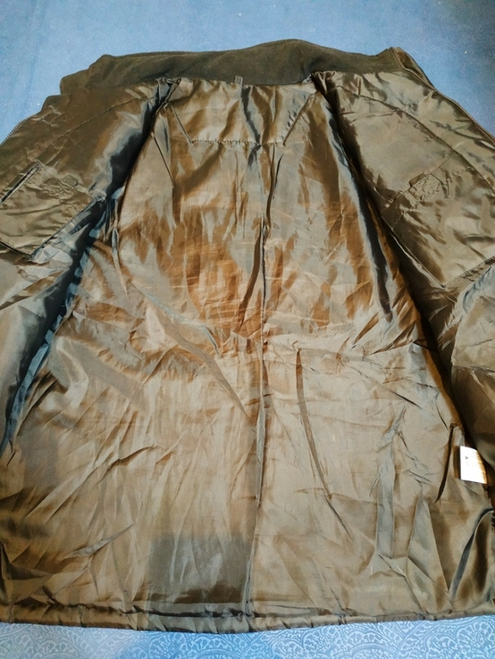 Куртка утепленная легкая без бирки полиэстер р-р S (состояние!), фото №9