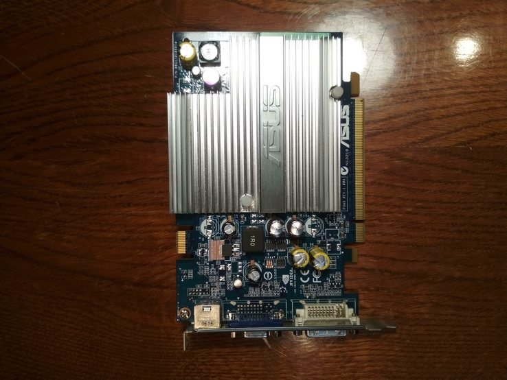 Видеокарта ASUS GeForce 7600 GS 512 Мб DDR2 НЕРАБОЧАЯ, numer zdjęcia 2