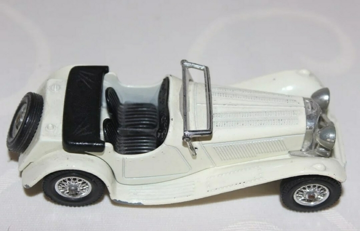 Jaguar из серии Matchbox (Англия), фото №2