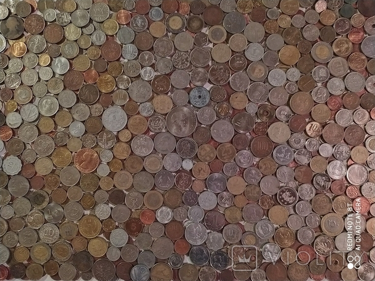 Монеты мира 3 кг все континенты, фото №3