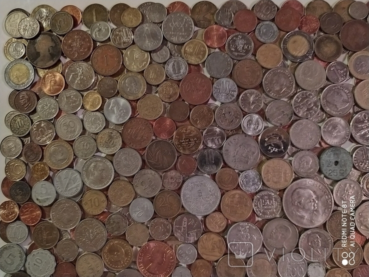 Монеты мира 3 кг все континенты, фото №4