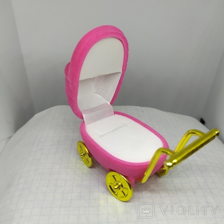 Шкатулка для прикрас у вигляді дитячої коляски, фото №7