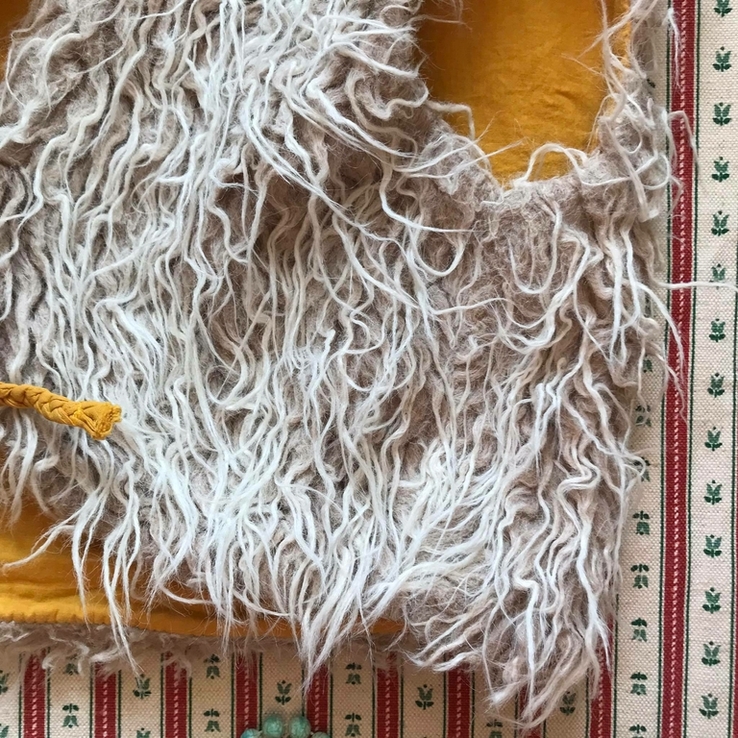 Стильная меховая жилетка мех с желтой подкладкой Hema на 7-8 лет (можно раньше), фото №7