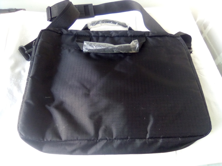 Большая мужская плоская наплечная импортная сумка, фото №3