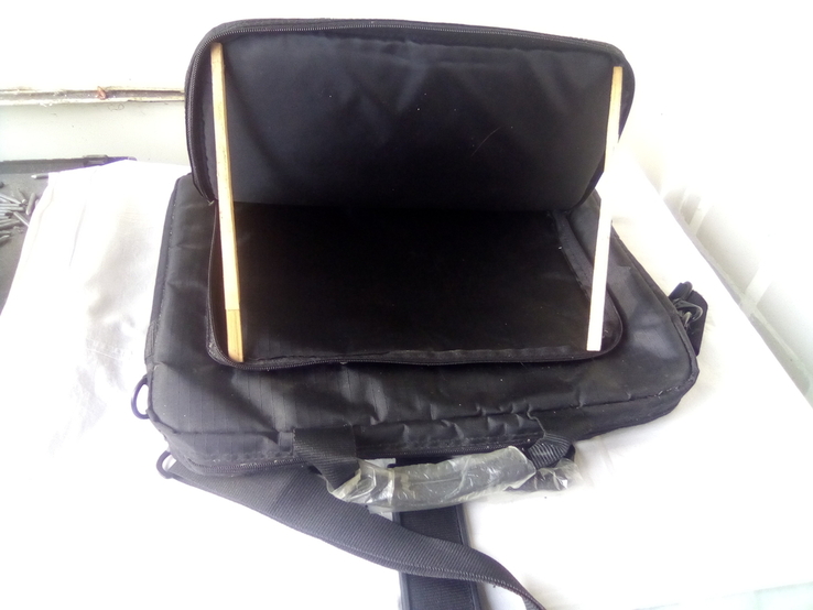 Большая мужская плоская наплечная импортная сумка, фото №4