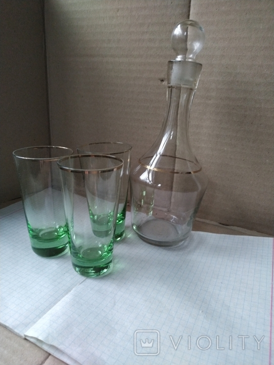 Carafe and glasses, photo number 2