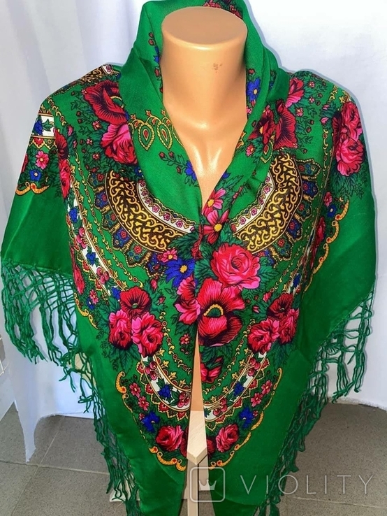 Shawl / Khustka. Color: Green with Multicolored Pattern. New Ukraine., photo number 2