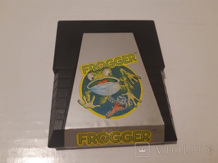Frogger (Atari, 1982)