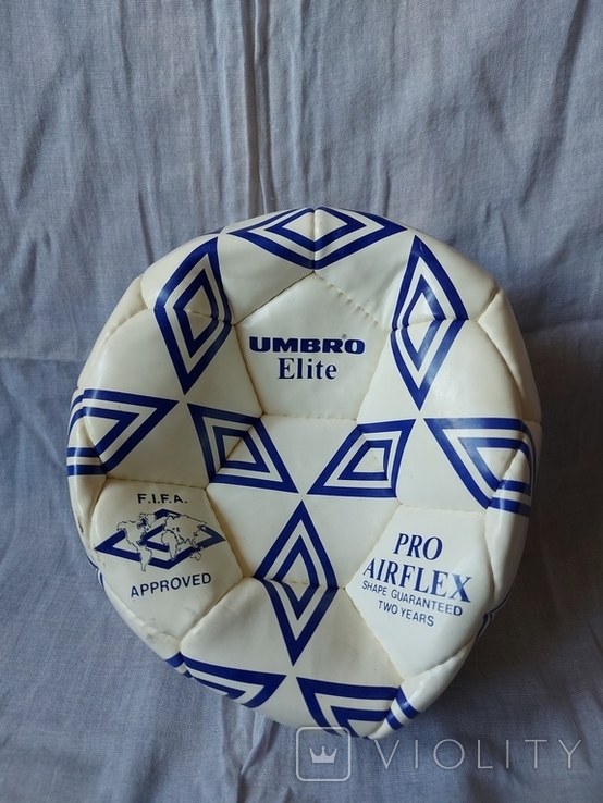 Мяч футбольный Umbro новый