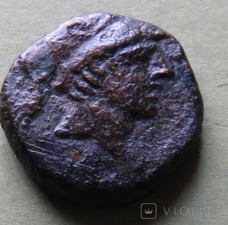 Город Амис, царь Митридад 85-65 до н.эры, АЕ20, фото №3