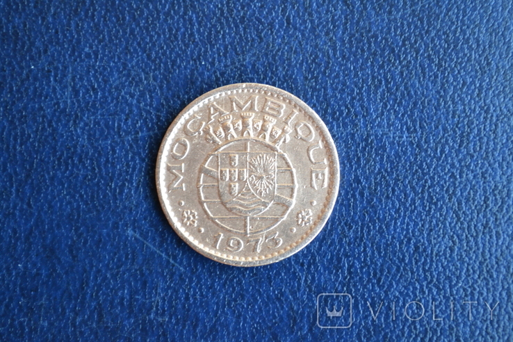 Португальский Мозамбик, 50 центаво 1973 г., фото №5