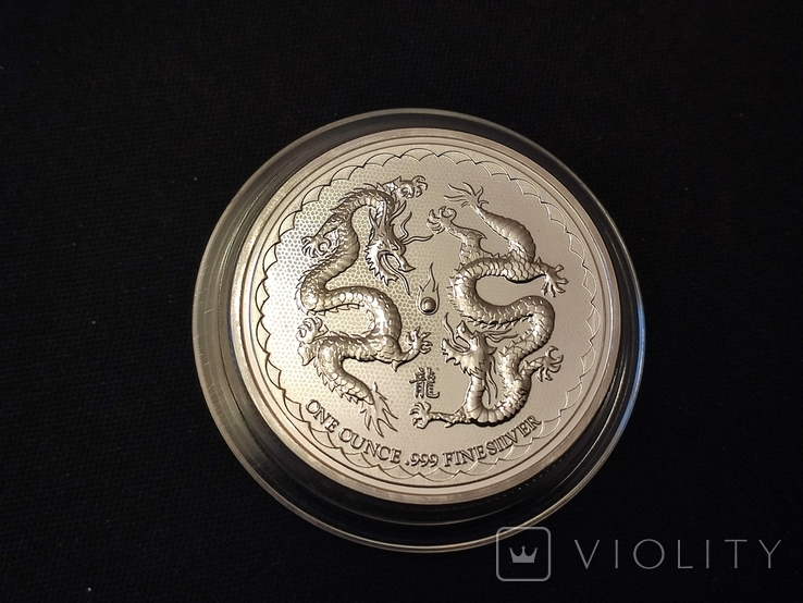 Два Дракона.2018 г.Серебряная монета Ниуэ., фото №2