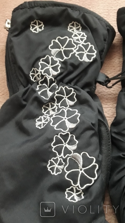 Перчатки горнолыжные чёрные варежки с вышивкой Zanier Primaloft, фото №3