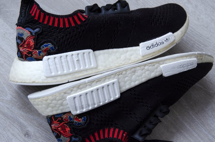 Кроссовки Adidas Nmd R1 Primeknit Dragon Patch. Стелька 25 см, photo number 8