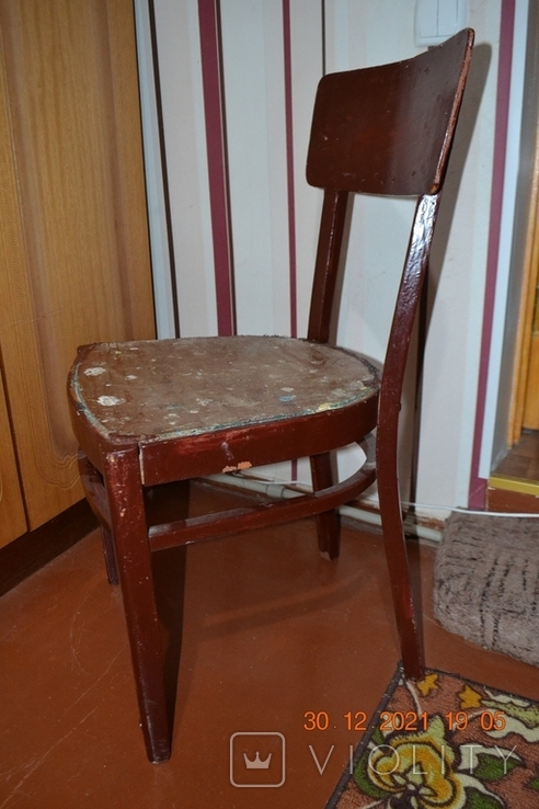 The chair is wooden. From the USSR. Height 83-43 cm. Painted. №6, photo number 3