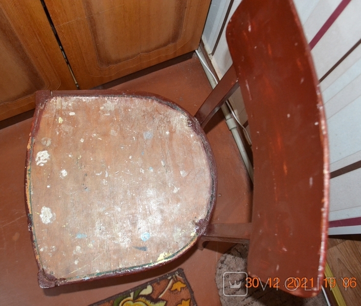 The chair is wooden. From the USSR. Height 83-43 cm. Painted. №6, photo number 7