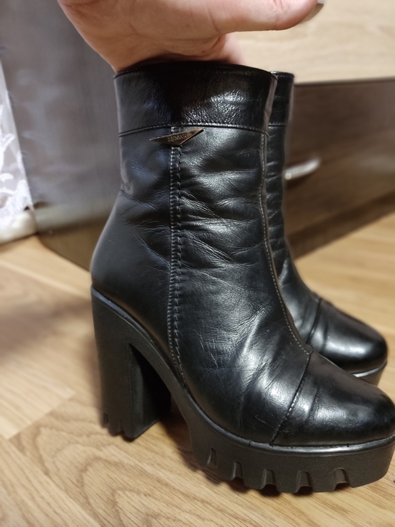 Жіночі черевики, ботинки, сапоги на високому стійкому каблуці, натуральна шкіра, 36 роз., фото №4