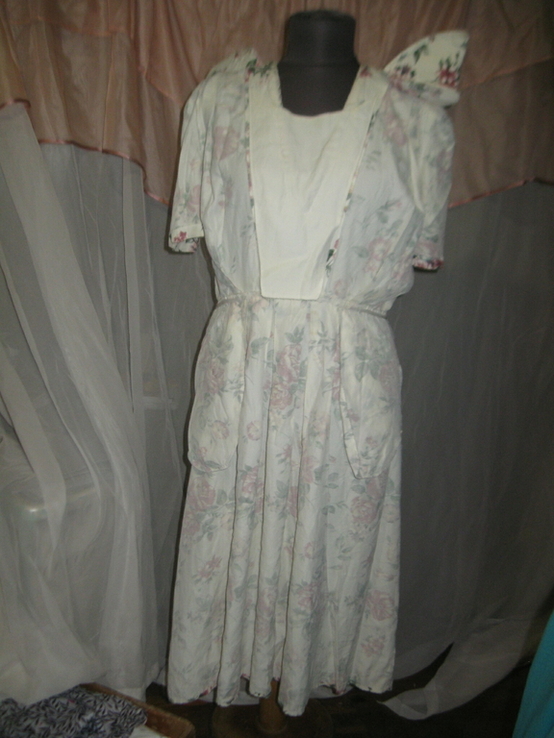 Платье нарядное с ажурным воротником, photo number 10