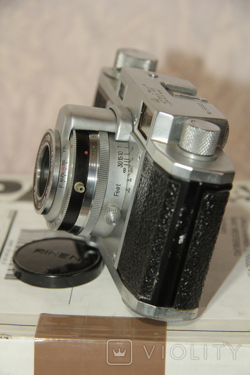 Appareil photo télémétrique 35 mm Ricoh 35 vintage avec