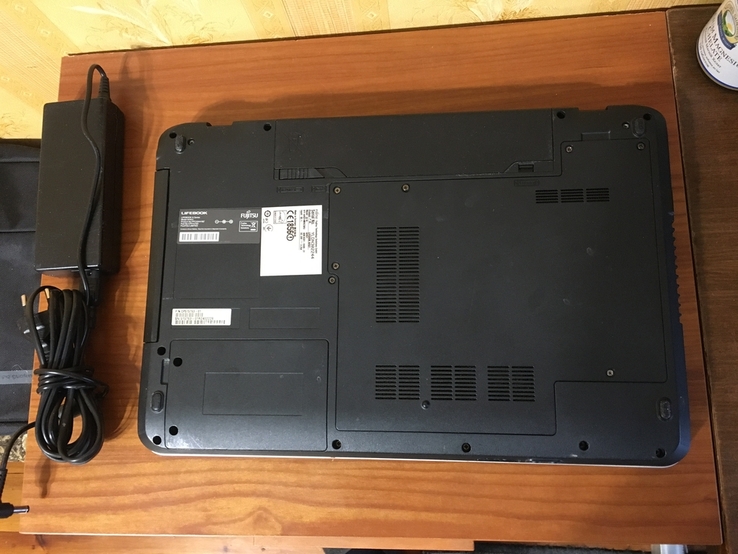 Ноутбук Fujitsu AH531 i5-2410M/6gb/750 gb/ Intel HD3000, фото №3