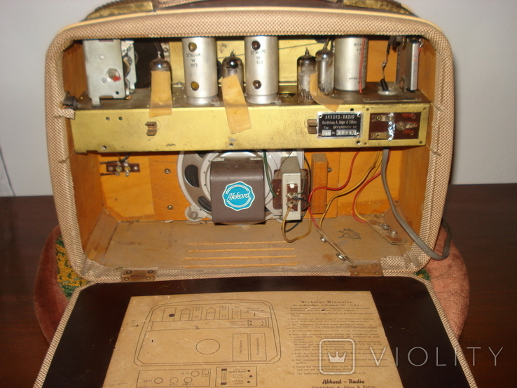 Німецький портативний переносний ламповий радіоприймач Akkord Offenbach NB5, фото №9